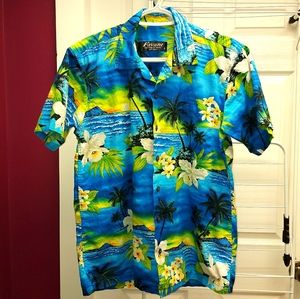 Vintage Hawaiian sz small
